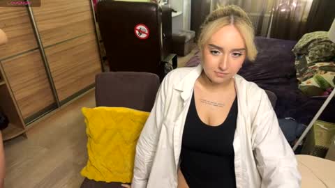 gaba_hard_ online show from June 2026 01:46:01 PM