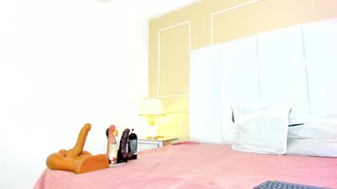 Gabie online show from February 2025 12:22:02 PM