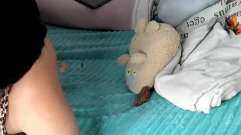 gabbyfoox online show from April 2026 12:50:02 AM