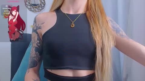 Snapshot of gabbyhills_ chatting on September 2025 12:22:02 AM Gabby online show from September 2025 12:22:02 AM