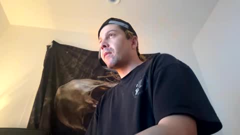 Snapshot of gabethier25 chatting on December 2024 10:03:01 AM yeeah online show from December 2024 10:03:01 AM