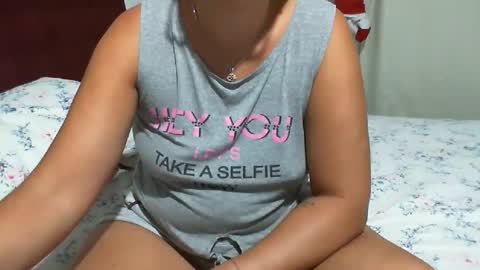 gaby  layla online show from March 2026 10:15:01 PM