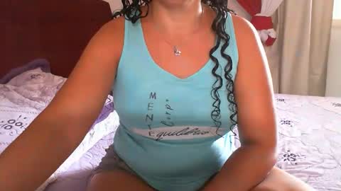 gaby  layla online show from April 2026 03:26:02 PM