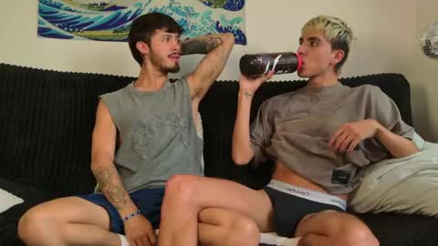 gabriel_and_geronimo online show from April 2026 07:58:02 PM