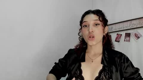 Snapshot of gabriela_duarte chatting on February 2025 11:30:01 AM Gabi online show from February 2025 11:30:01 AM