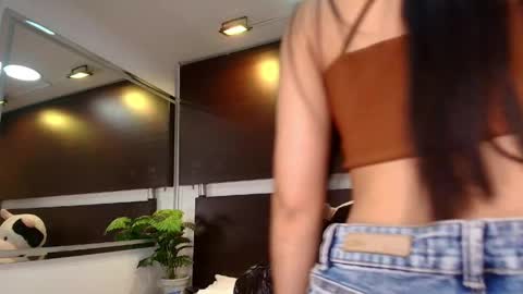 Snapshot of gabriela_meow chatting on May 2026 12:44:02 PM Gabby online show from May 2026 12:44:02 PM