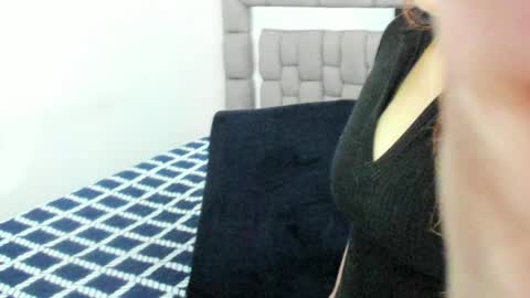 Snapshot of gabriela_ponce chatting on May 2026 10:44:02 PM gabriela ponce online show from May 2026 10:44:02 PM
