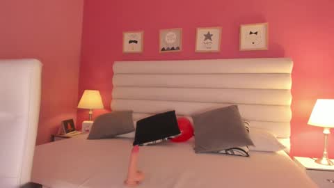 Gabriela salgado online show from February 2025 10:44:02 AM