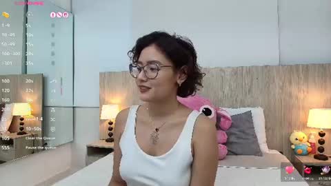 Snapshot of gabriela_vargas chatting on July 2026 04:04:01 AM Gabriela Vargas online show from July 2026 04:04:01 AM