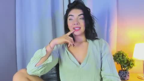 Gabriela Evans MS online show from May 2026 12:30:02 AM