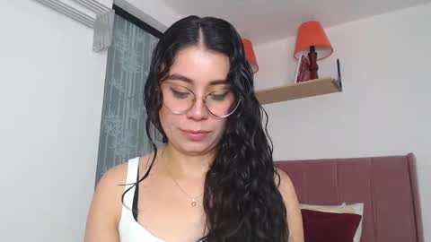 GabrielaRossa online show from December 2024 01:43:02 PM