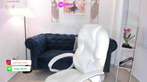 gabriella_evans_ online show from March 2026 01:01:02 AM