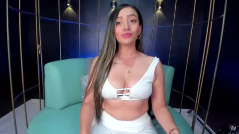 gabriellacox online show from October 2025 07:53:01 PM