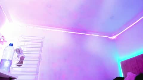 Snapshot of gabrielle_steele chatting on October 2025 04:39:01 PM online show from October 2025 04:39:01 PM