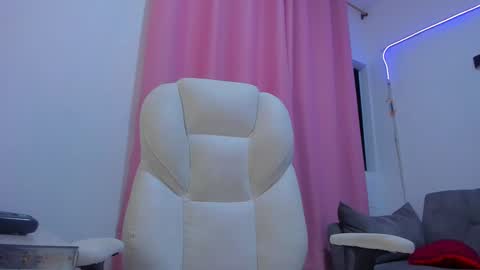 Snapshot of gaby_foox chatting on October 2025 02:01:01 PM gaby online show from October 2025 02:01:01 PM