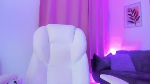 gaby online show from April 2026 07:21:02 PM