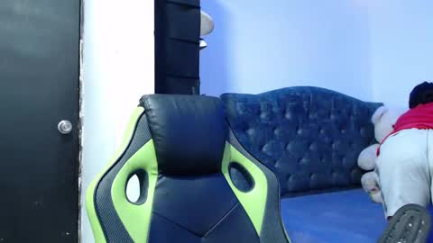 Snapshot of gaby_foz chatting on March 2025 01:26:02 AM Gabriela online show from March 2025 01:26:02 AM