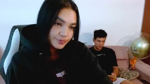 My name is Gabriela.. nice to meet you thumbs up please its very important to me online show from December 2025 02:50:01 AM