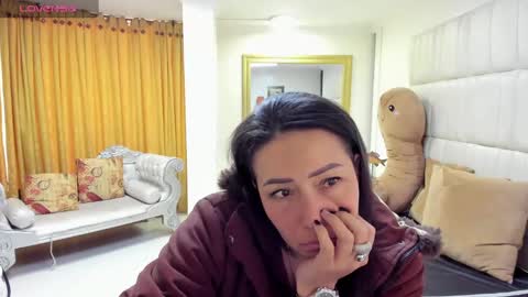 gabriela online show from February 2025 12:02:02 PM