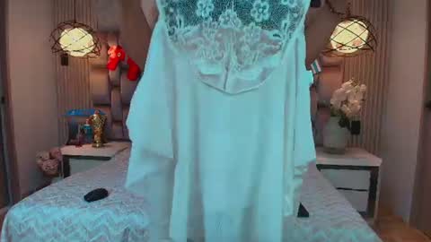 GabyEvans online show from June 2026 12:08:01 PM