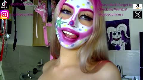 gabygumms online show from September 2025 05:04:02 PM