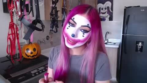 gabygumms online show from October 2025 05:55:02 PM