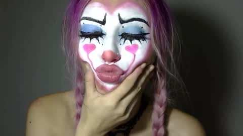 gabygumms online show from November 2025 07:20:02 AM