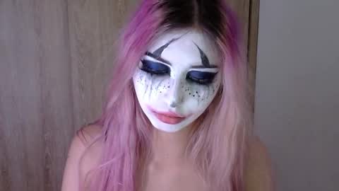 gabygumms online show from December 2025 07:03:01 AM