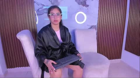 Snapshot of gabyhott_ chatting on June 2026 12:13:01 AM Gaby online show from June 2026 12:13:01 AM