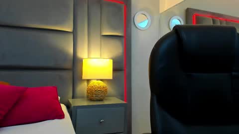 Snapshot of gabymoreau chatting on January 2026 07:50:01 PM gabymoreau online show from January 2026 07:50:01 PM