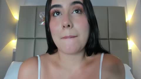 Gaby  online show from October 2025 12:35:02 PM