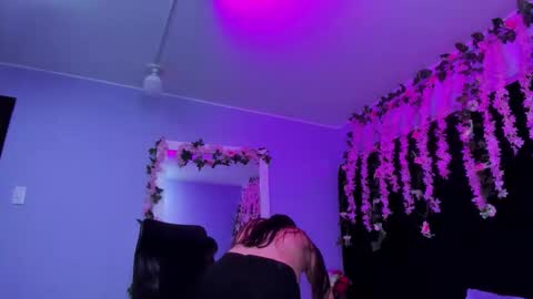 gabby cooper online show from January 2026 02:15:01 AM