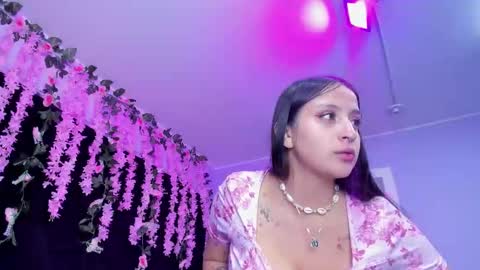 Snapshot of gabyy_cooper chatting on May 2026 02:06:01 AM gabby cooper online show from May 2026 02:06:01 AM