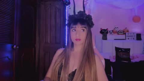 gabyye capprins online show from October 2025 12:30:02 AM