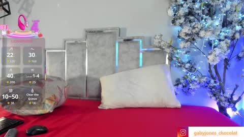 gabyyjones online show from October 2025 11:30:02 AM