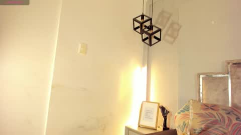 gabyyjones online show from October 2025 11:30:01 AM