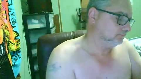 Snapshot of gadude45 chatting on July 2026 02:03:02 AM gadude45 online show from July 2026 02:03:02 AM