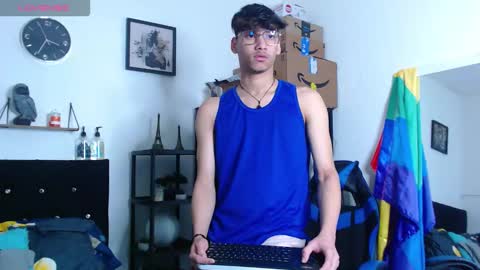 gael_jones online show from September 2025 02:22:02 PM