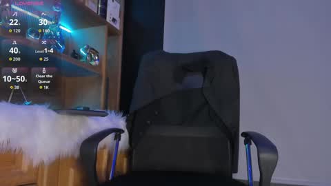 Gael Williams online show from September 2025 09:30:01 PM