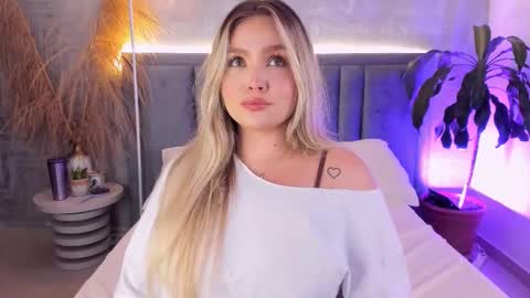 Gaia Baker  online show from March 2026 04:35:01 PM