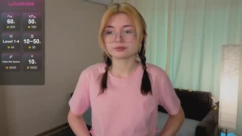 Maria online show from December 2025 08:32:02 AM