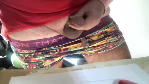 Snapshot of gallimanxxleu chatting on October 2025 11:17:01 AM Stutzen online show from October 2025 11:17:01 AM