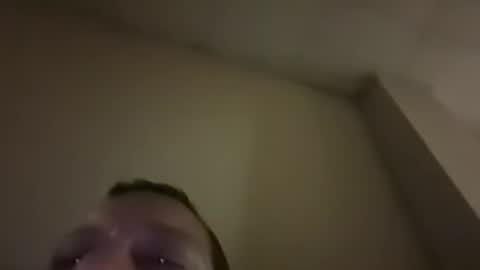 Gallitocaliente online show from November 2025 01:44:02 AM