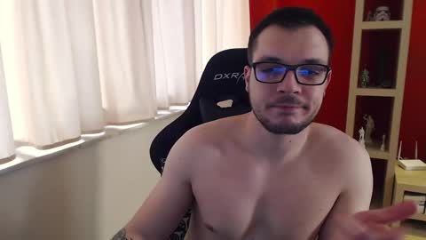 Snapshot of gangstalover8 chatting on December 2024 11:44:01 AM GangstaLover online show from December 2024 11:44:01 AM