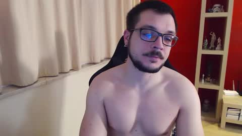 Snapshot of gangstalover8 chatting on January 2025 05:02:01 AM GangstaLover online show from January 2025 05:02:01 AM