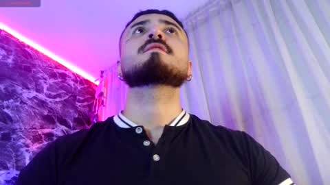 Chris  Dont forget to gift me thumb up Its very important to me and makes me happy AF  online show from October 2025 06:35:02 AM