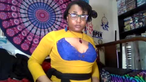 Snapshot of gardeniaspear chatting on June 2026 08:19:01 AM Gardenia online show from June 2026 08:19:01 AM