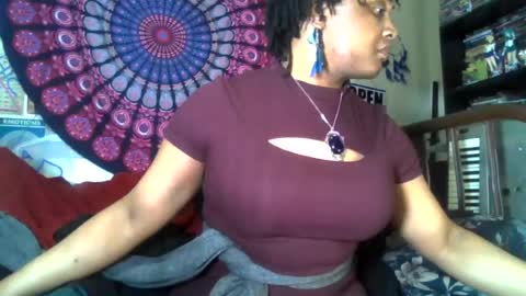 Snapshot of gardeniaspear chatting on July 2026 06:27:01 AM Gardenia online show from July 2026 06:27:01 AM