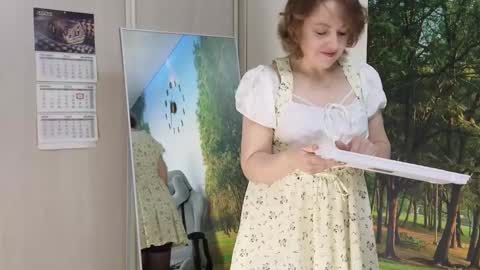 Ava online show from March 2025 10:35:02 AM