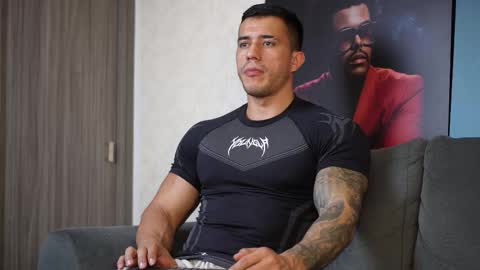 Snapshot of garret_alvin_ chatting on February 2026 05:52:01 PM Garret online show from February 2026 05:52:01 PM